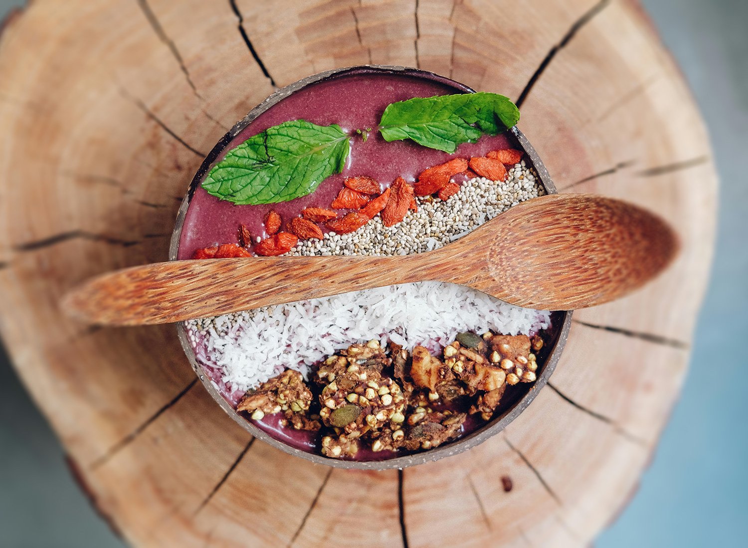 Recipiente con Granola.